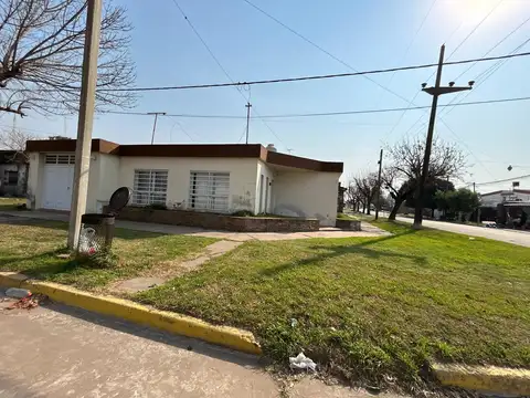 Alvarado 300