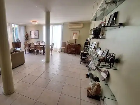 Departamento en Venta en Jardines De San Isidro, USD 480.000