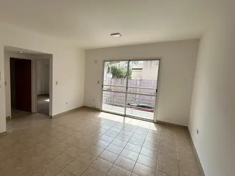 DEPARTAMENTO SEMIPISO 2 AMB. CONTRAFRENTE CON BALCON Y PATIO