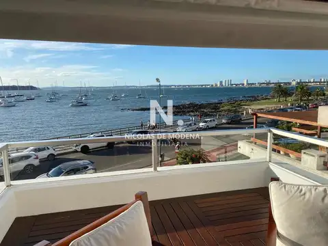 Departamento en Venta de 4 dormitorios