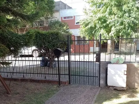 Alejandro de Aguado e/ Grito de Alcorta y Charcas, Moron Sur, G.B.A Oeste