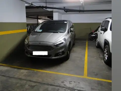 Venta  10 Cocheras en Block fijas y cubiertas. Almagro