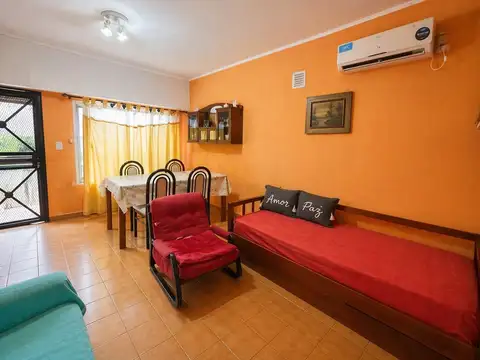 Depto Tipo Casa en Venta en Berazategui, USD 68.000