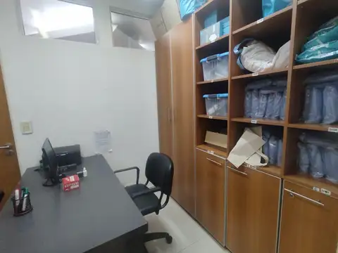 Oficina en Venta en Barrio Norte, USD 210.000