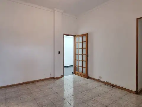 Depto Tipo Casa 2 ambientes con 1 baño