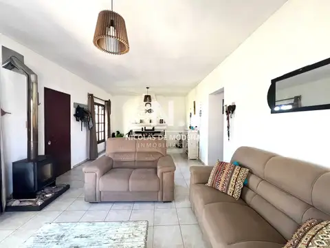 Casa 4 ambientes con 1 baño
