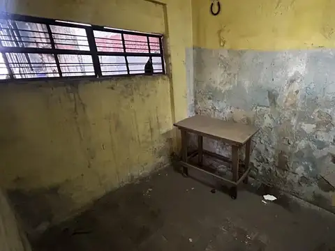 Galpon en Venta, 234m2, en Loma Hermosa, Tres de Febrero, GBA Oeste