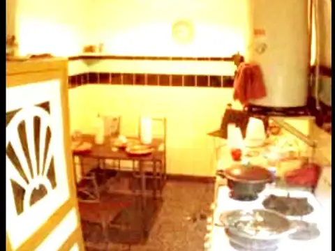 Casa 3 ambientes con 1 baño