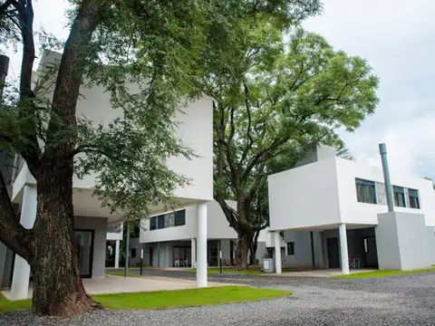 Venta | Dúplex 3 dormitorios – 186 m² | Apto Crédito | Housing en San Alfonso, Villa Allende.