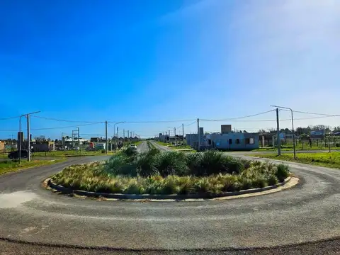 Terreno en Venta 30  mts Fondo