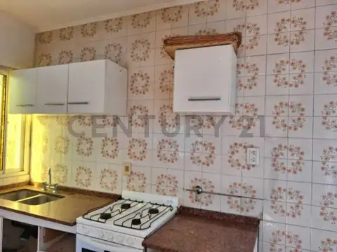 VENTA DEPARTAMENTO 2 AMBIENTES MUY LUMINOSO EN VILLA CRESPO.