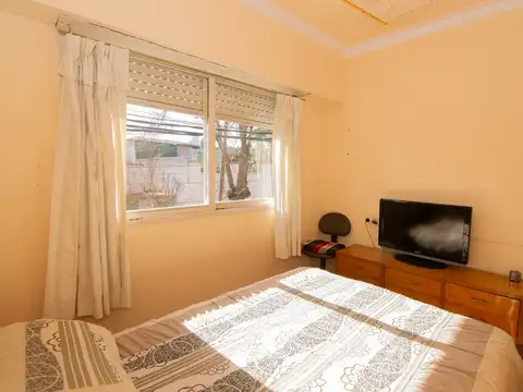 Depto Tipo Casa en Venta con 2 cocheras