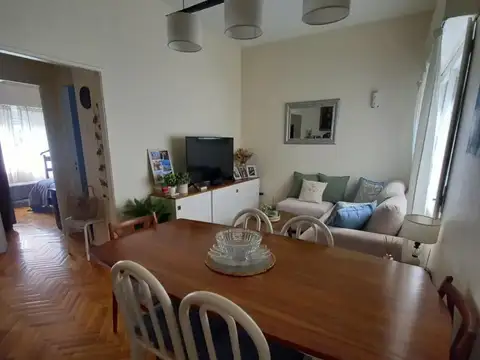 3 AMBIENTES - MUY LUMINOSO - IMPECABLE ESTADO