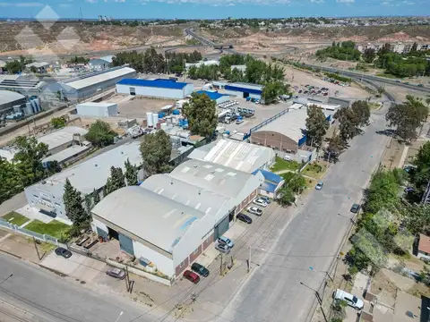 ALQUILER - BASE INDUSTRIAL (excelente ubicación) - Parque Industrial Este, Neuquén.