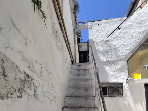 Departamento tipo casa en alquiler en Barracas