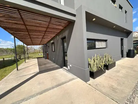 Casa en Alquiler de 4 dormitorios