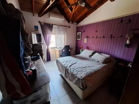 Dúplex de 6 amb. con cochera y patio en venta | Berazategui