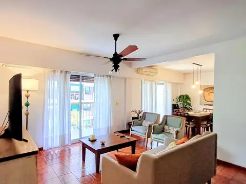 Departamento en Venta de 4 dormitorios
