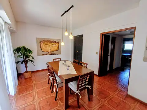 Departamento en Venta con 2 cocheras