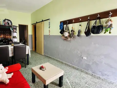 Depto Tipo Casa en Venta de 3 ambientes