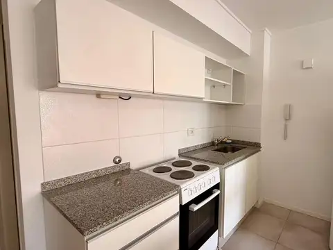Departamento en Alquiler en Republica De La Sexta, $ 500.000
