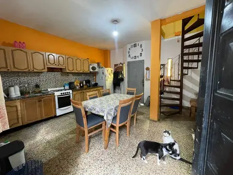 VENTA PH 4 AMBIENTESC/COCHERA SIN EXPENSAS