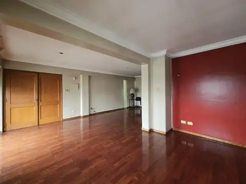 Departamento 6 ambientes con 3 baños