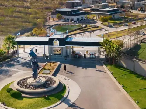 Venta de lote esquina en la bastilla