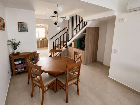 PH 4 AMB. CON TERRAZA Y QUINCHO - VENTA / ALMAGRO