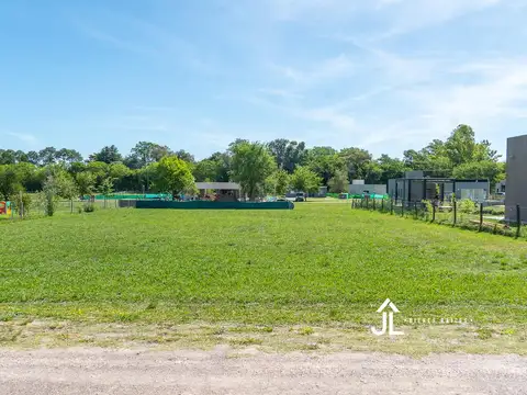 Lote en venta en el Barrio Cerrado Las Calandrias Cardales, Campana.
