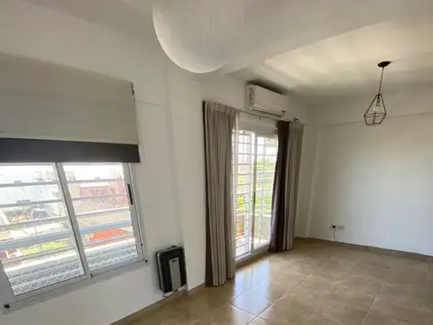 Departamento en Alquiler en Villa General Mitre, $ 550.000