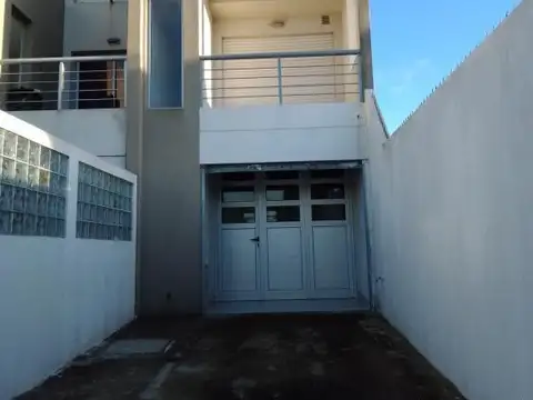 Departamento 4 ambientes con 3 baños
