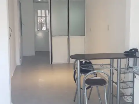 Depto Tipo Casa 2 ambientes con 1 baño