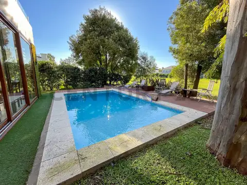St Thomas Este-Oeste 500