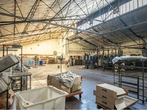 Galpon en Venta en San Cristobal, USD 4.800.000