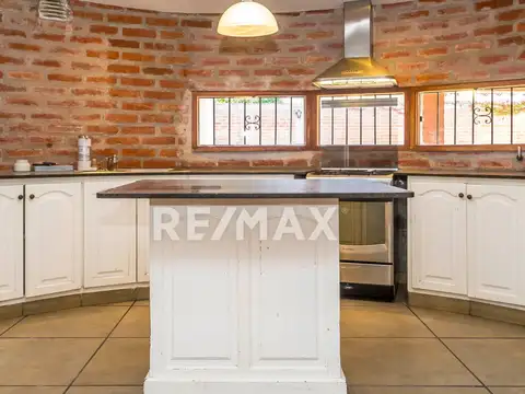 Casa en Venta en Zona Oeste, USD 265.000