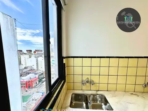 Rivadavia 2400, Piso 10