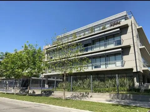 Gran oficina , completamente equipada en San Isidro.
