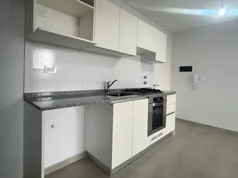 Departamento en Alquiler en Republica De La Sexta, $ 500.000