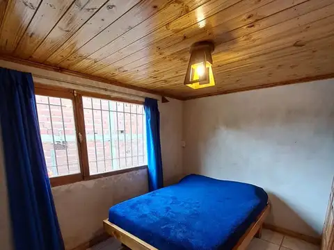 Casa 4 ambientes con 1 baño