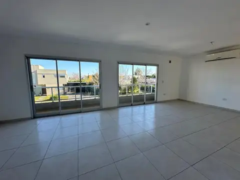 DEPARTAMENTO 3 AMBIENTES CON COCHERA EN ALTOS DE HUDSON 2