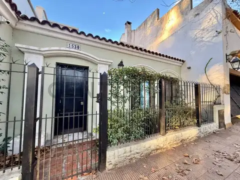Casa en venta 5 ambientes con Jardin en Martinez