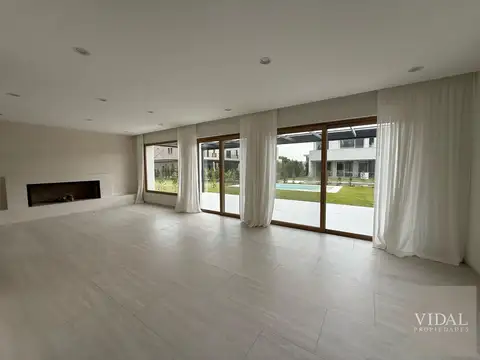 Casa en Venta en Nordelta Carpinchos, USD 740.000