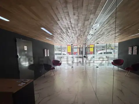 VENTA OFICINA EN MONSERRAT