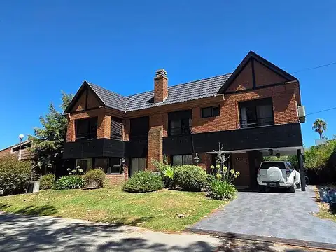 Chalet de 7 ambientes en Venado I. Canning, Esteban Echeverría.