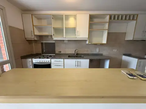 Departamento 3 ambientes con 2 baños
