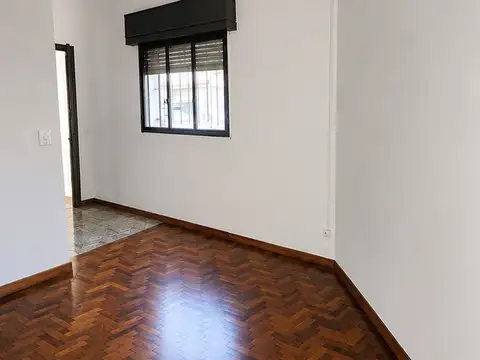 DEPARTAMENTO TIPOPH 3 AMBIENTES PLANTA BAJA AL FRENTE Y PATIO