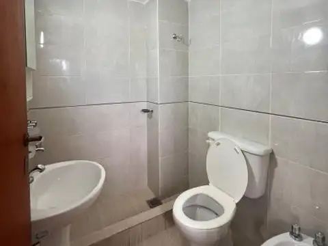 Departamento en Alquiler en Echesortu, $ 400.000