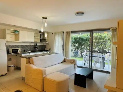 Departamento  en Alquiler en Civis Tortugas, Garin, Escobar