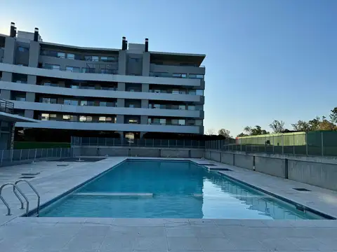 Departamento en Alquiler con 1 cocheras
